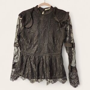 Elegant Lace Long Sleeve Top
